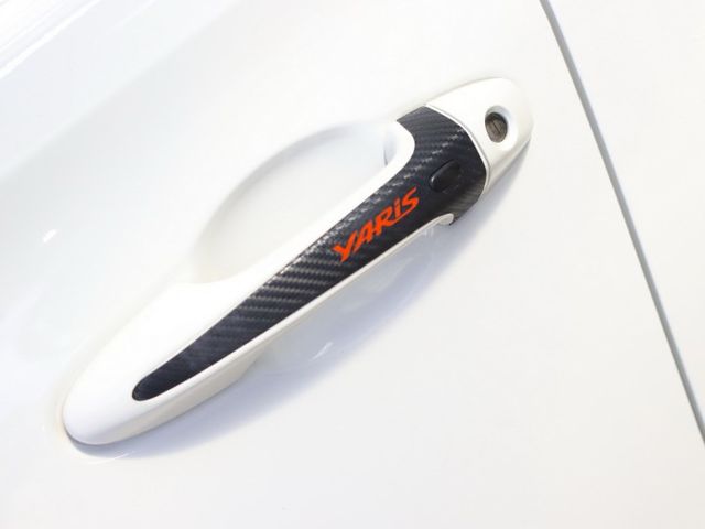 會長の店認證車☆YARIS 1.5 S版空力套件＋加裝下巴/免鑰啟動/一手里程數保證/巡跡防滑/車道偏移/自動煞停  第16張相片