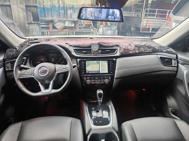 會長の店認證車★一手車里程數保證/AWD旗艦版/360度環景/ACC跟車/自動煞停＋車道偏移/盲點/LED頭燈  第3張相片