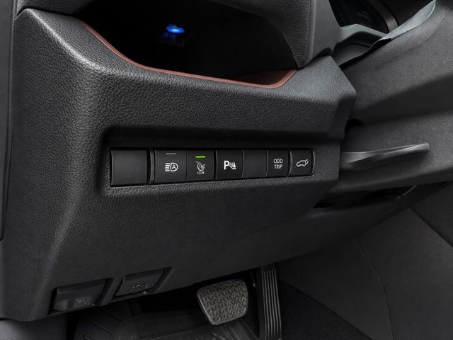 會長の店認證車/新車保固RAV4 2.0 旗艦版/保證一手跑3萬/ACC跟車/電動尾門/360度環景/盲點偵測/電動座椅  第8張相片
