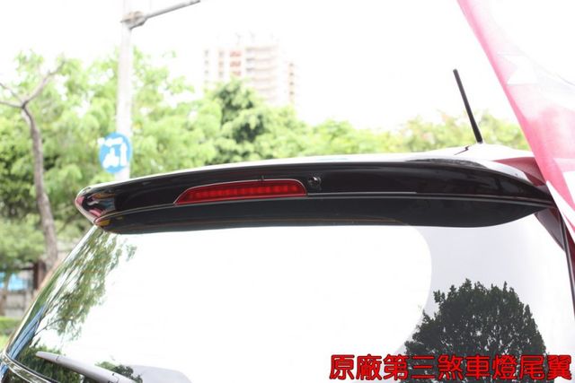 會長の店認證車/不二價，電動滑門七人座，原版件＋就是便宜☆頂級極美馬5/跑多但自用車車況好和便宜到爆/雙電動滑門/天窗  第13張相片