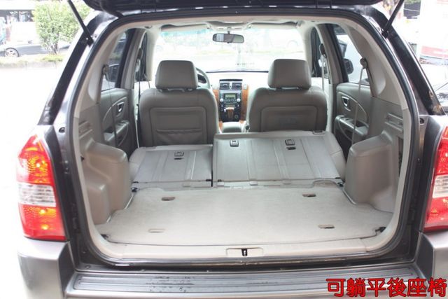 會長の店認證車/半年保固☆小改款天窗2.0柴油旗艦‧自用車+里程數保證只跑10萬‧雙側踏板‧定速•電動椅•恆溫‧極優車況  第14張相片