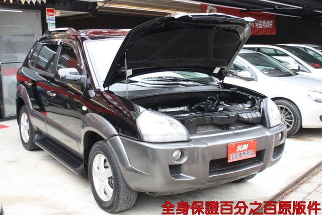 會長の店認證車/半年保固☆小改款天窗2.0柴油旗艦‧自用車+里程數保證只跑10萬‧雙側踏板‧定速•電動椅•恆溫‧極優車況  第17張相片