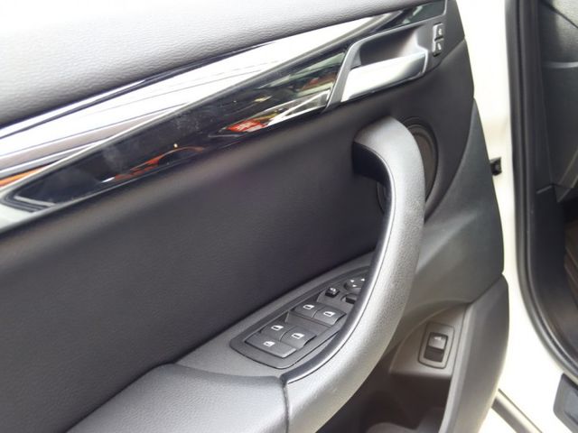 會長の店認證車/五重送專案☆總代理X1 小改款大螢幕/一手跑8萬/八安/腳踢電動尾門/電動座椅/手自排快撥  第12張相片