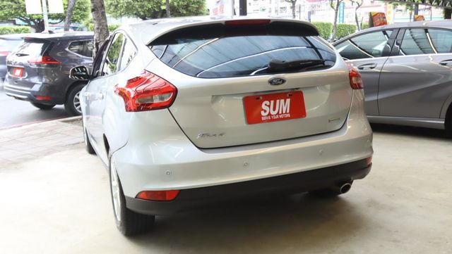 會長の店認證車/五重送專案☆極美渦輪小改款 FOCUS 1.5T.雙安+循跡防滑.F1手自排快撥.選配多合一大螢幕  第2張相片
