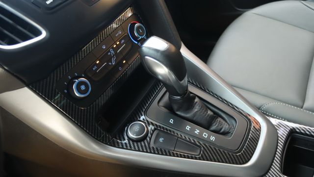 會長の店認證車/五重送專案☆極美渦輪小改款 FOCUS 1.5T.雙安+循跡防滑.F1手自排快撥.選配多合一大螢幕  第10張相片