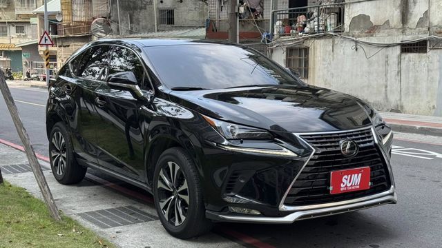 會長の店認證車/五重送專案☆小改款NX200 自用車＋只跑7萬/免鑰/ACC跟車/車道偏移/盲點偵測/自動煞停  第1張相片