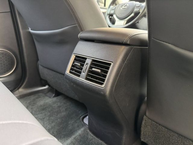 會長の店認證車/五重送專案☆小改款NX200 自用車＋只跑7萬/免鑰/ACC跟車/車道偏移/盲點偵測/自動煞停  第10張相片