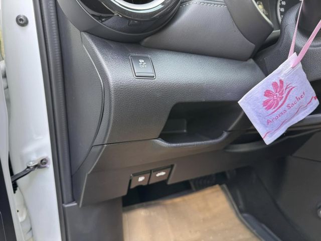 會長の店認證車☆頂級 KICKS 1.5 智行旗艦版/一手車+里程數保證/定速/環景影像/車道偏移.盲點偵測  第10張相片