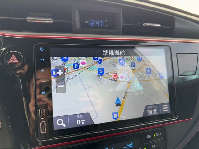 ALTIS X版 空力套件/換檔撥片/定速/IKEY/摸門/盲點/中控螢幕/環景影像/電折後視鏡/循跡防滑/抬頭顯示器  第11張相片