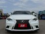 IS200t 摸門/定速/Car Play/倒車顯影/導航/分區恆溫空調/通風電熱椅/循跡防滑/駕駛座記憶椅/電折後視鏡  第2張縮圖