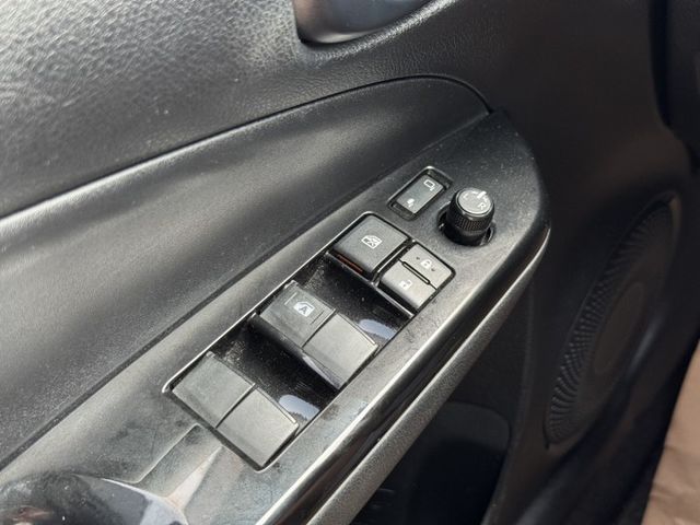 YARIS 經典 安卓機/倒車顯影/循跡防滑/電折後視鏡/抬頭顯示器  第11張相片