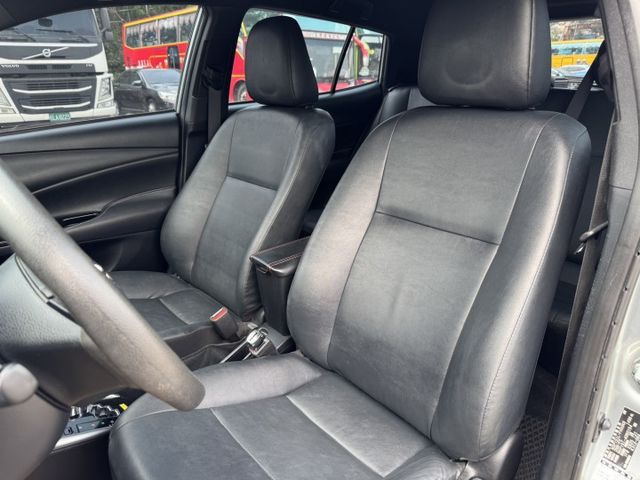YARIS 經典 安卓機/倒車顯影/循跡防滑/電折後視鏡/抬頭顯示器  第14張相片