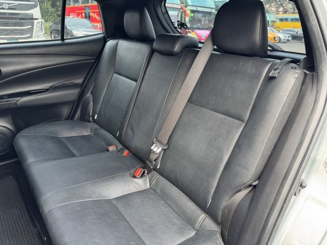 YARIS 經典 安卓機/倒車顯影/循跡防滑/電折後視鏡/抬頭顯示器  第15張相片