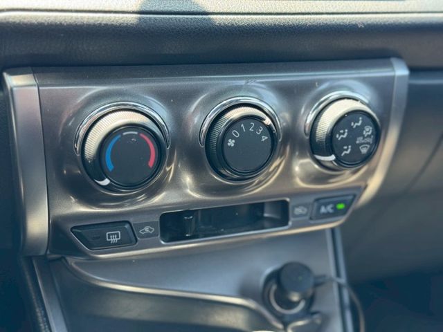 YARIS雅緻 熱門五門掀背小車 低排氣量省稅金 省油又好保養  第9張相片