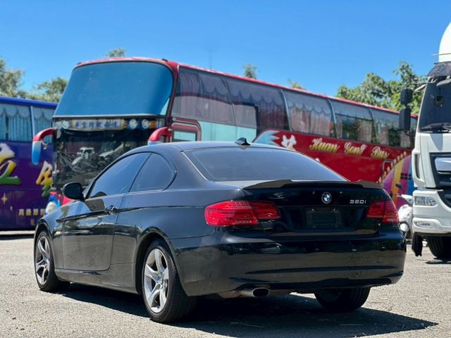 320i Coupe 電動天窗/分區恆溫空調/定速  第4張相片