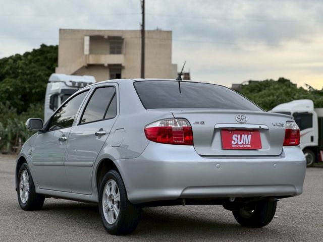 Vios 電折後視鏡/電動窗簾  第6張相片