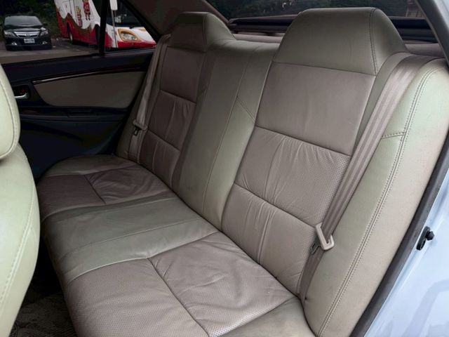 Vios 電折後視鏡/電動窗簾  第11張相片