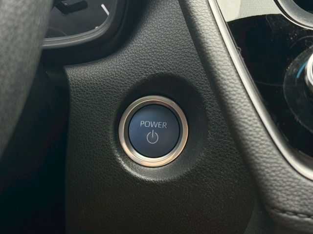 Corolla Cross油電 摸門/ACC跟車/車偏警示/恆溫空調/倒車顯影/循跡防滑/電折後視鏡/後座出風口  第10張相片