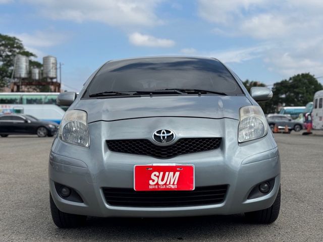 YARIS 衛星導航/恆溫空調/電折後視鏡  第2張相片