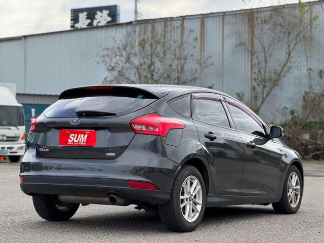 FOCUS ECOBOOST汽油時尚型 換檔撥片/定速/導航/倒車顯影/電折後視鏡/織布座椅  第4張相片