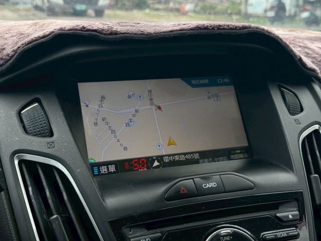 FOCUS ECOBOOST汽油時尚型 換檔撥片/定速/導航/倒車顯影/電折後視鏡/織布座椅  第9張相片