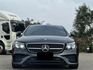 AMG E43 4MATIC天窗/通風電熱椅/柏林/環景影像/抬顯/動態座椅/巡跡防滑/電尾門/換檔撥片/定速/電子懸吊  第2張縮圖