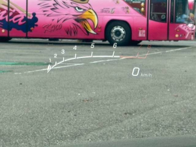 AMG E43 4MATIC天窗/通風電熱椅/柏林/環景影像/抬顯/動態座椅/巡跡防滑/電尾門/換檔撥片/定速/電子懸吊  第10張相片