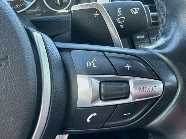 316i Sedan 分區恆溫空調/中控螢幕/倒車顯影/巡跡防滑/換檔撥片  第11張相片