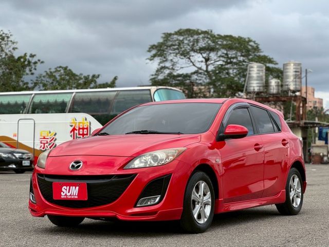 MAZDA3 5D 電動天窗/方向盤快控鍵/電折後視鏡  第1張相片