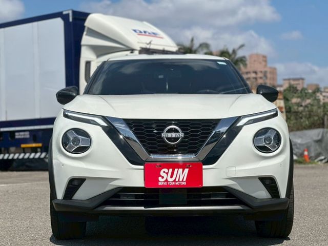 JUKE駕趣版 IKEY/盲點偵測/摸門/定速/電折後視鏡  第2張相片