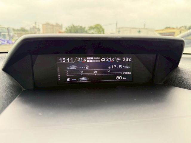 IMPREZA 1.6 摸門/定速/IKEY/電動天窗/循跡防滑/倒車顯影/分區恆溫空調  第16張相片