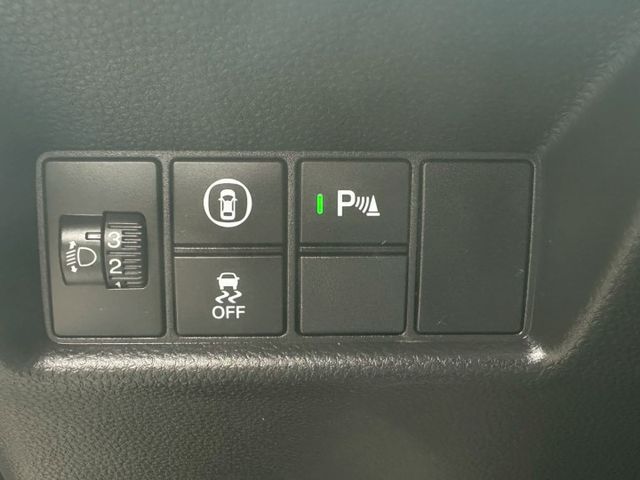 FIT Home汽油版 IKEY/換檔撥片/中控螢幕/倒車顯影/定速/ACC跟車/恆溫空調/循跡防滑  第16張相片