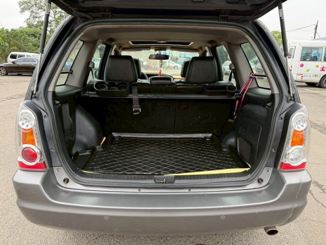 邱比特 便宜工務車，遮風避雨又耐開  第7張相片