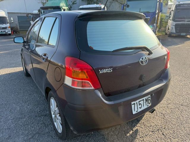 YARIS G版 恆溫空調/IKEY/摸門/電折後視鏡  第6張相片