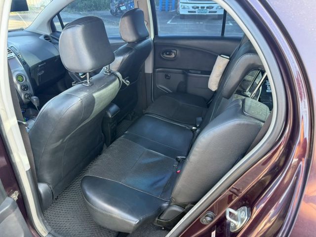 YARIS G版 恆溫空調/IKEY/摸門/電折後視鏡  第9張相片