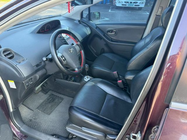 YARIS G版 恆溫空調/IKEY/摸門/電折後視鏡  第10張相片