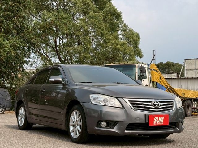 CAMRY 2.4 安卓機/分區恆溫空調/電折後視鏡/倒車顯影  第3張相片