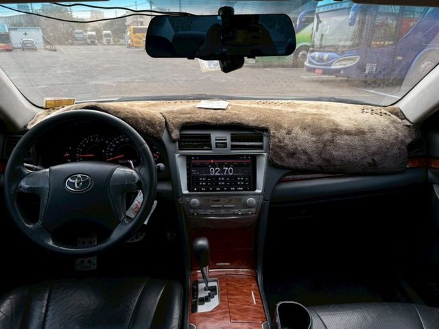 CAMRY 2.4 安卓機/分區恆溫空調/電折後視鏡/倒車顯影  第6張相片