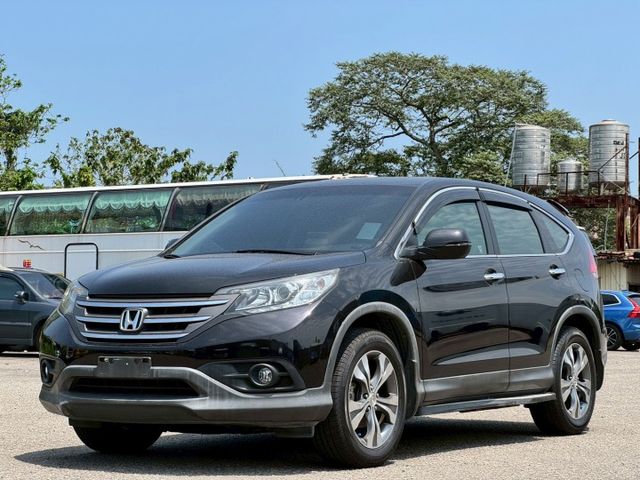 CR-V VTi-S 定速/衛星導航/倒車顯影/電折後視鏡/循跡防滑/分區恆溫空調/電動天窗/後座出風口  第1張相片