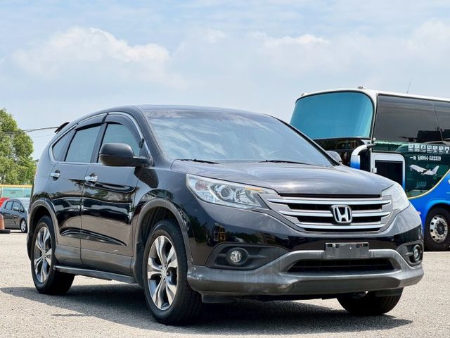 CR-V VTi-S 定速/衛星導航/倒車顯影/電折後視鏡/循跡防滑/分區恆溫空調/電動天窗/後座出風口  第3張相片