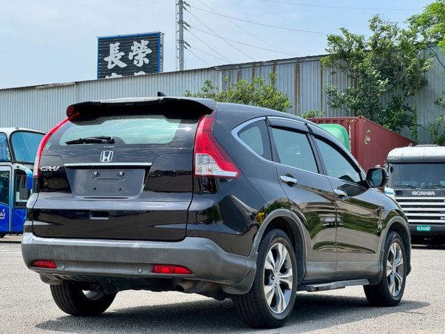 CR-V VTi-S 定速/衛星導航/倒車顯影/電折後視鏡/循跡防滑/分區恆溫空調/電動天窗/後座出風口  第4張相片
