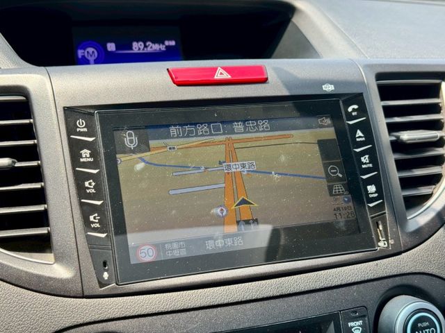 CR-V VTi-S 定速/衛星導航/倒車顯影/電折後視鏡/循跡防滑/分區恆溫空調/電動天窗/後座出風口  第9張相片