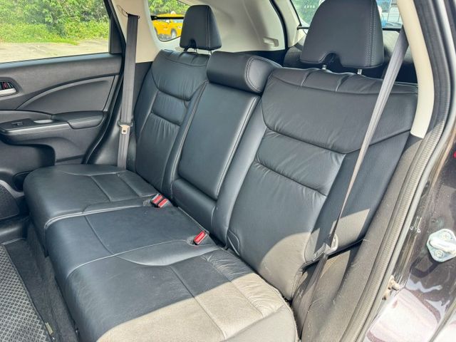 CR-V VTi-S 定速/衛星導航/倒車顯影/電折後視鏡/循跡防滑/分區恆溫空調/電動天窗/後座出風口  第16張相片