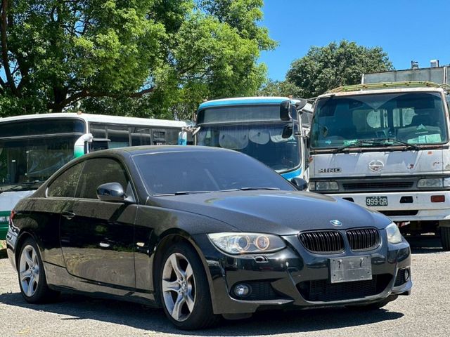 320i Coupe 電動天窗/分區恆溫空調/定速  第2張相片