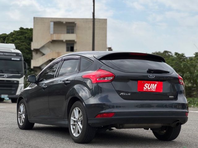 FOCUS ECOBOOST汽油時尚型 換檔撥片/定速/導航/倒車顯影/電折後視鏡/織布座椅  第6張相片