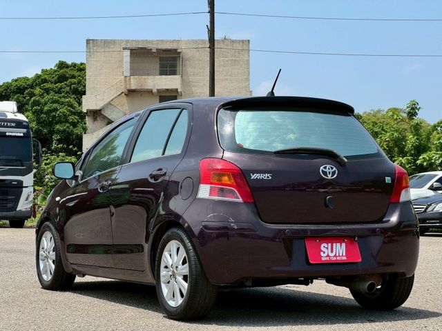 YARIS G版 恆溫空調/IKEY/摸門/電折後視鏡  第6張相片