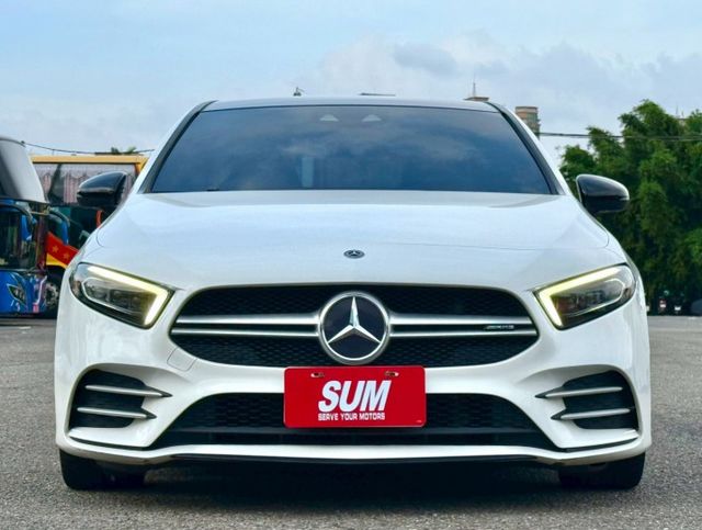 A250 4MATIC ACC跟車/全景天窗/IKEY/倒車顯影/記憶電動椅/電熱椅/分區溫控/後座出風口/摸門/盲點  第2張相片