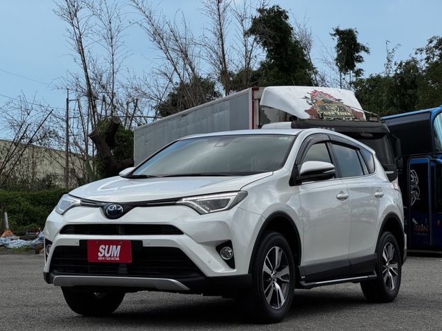 RAV-4 尊爵 摸門/IKEY/定速/衛星導航/倒車顯影/分區恆溫空調/電折後視鏡/車偏警示/駕駛座電動椅  第1張相片