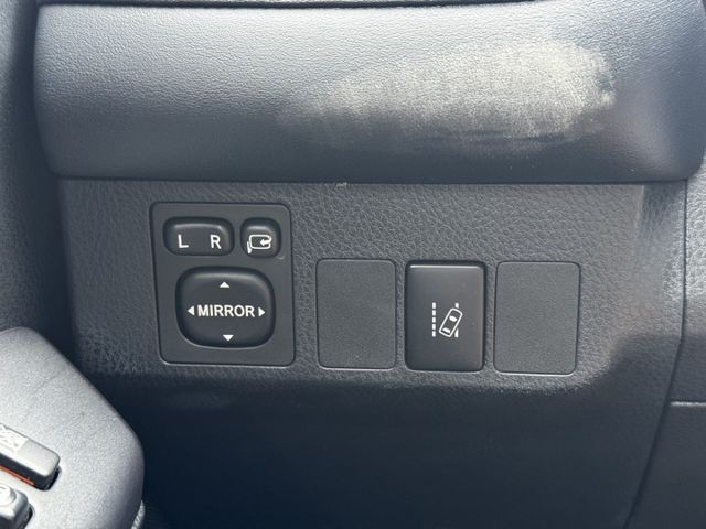 RAV-4 尊爵 摸門/IKEY/定速/衛星導航/倒車顯影/分區恆溫空調/電折後視鏡/車偏警示/駕駛座電動椅  第13張相片