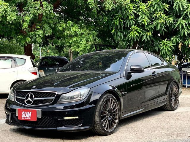 Benz 賓士c63 Amg 中古車的價格 Findcar 找車網